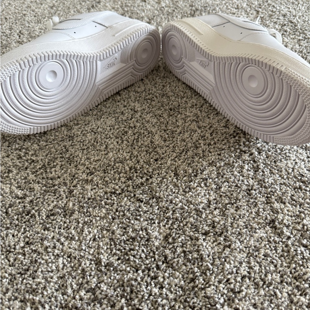 Nike Air Force 1 White Sneakers - Picture 3 of 6